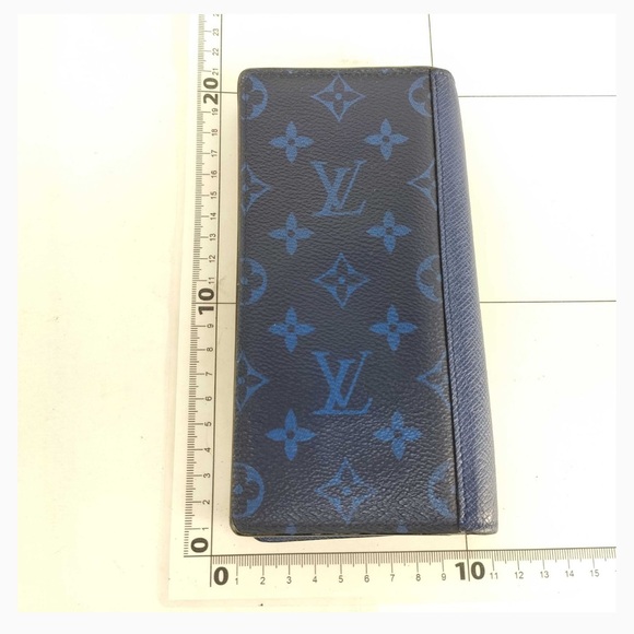 Louis Vuitton Thai Carama Bifold Wallet - Picture 2 of 9